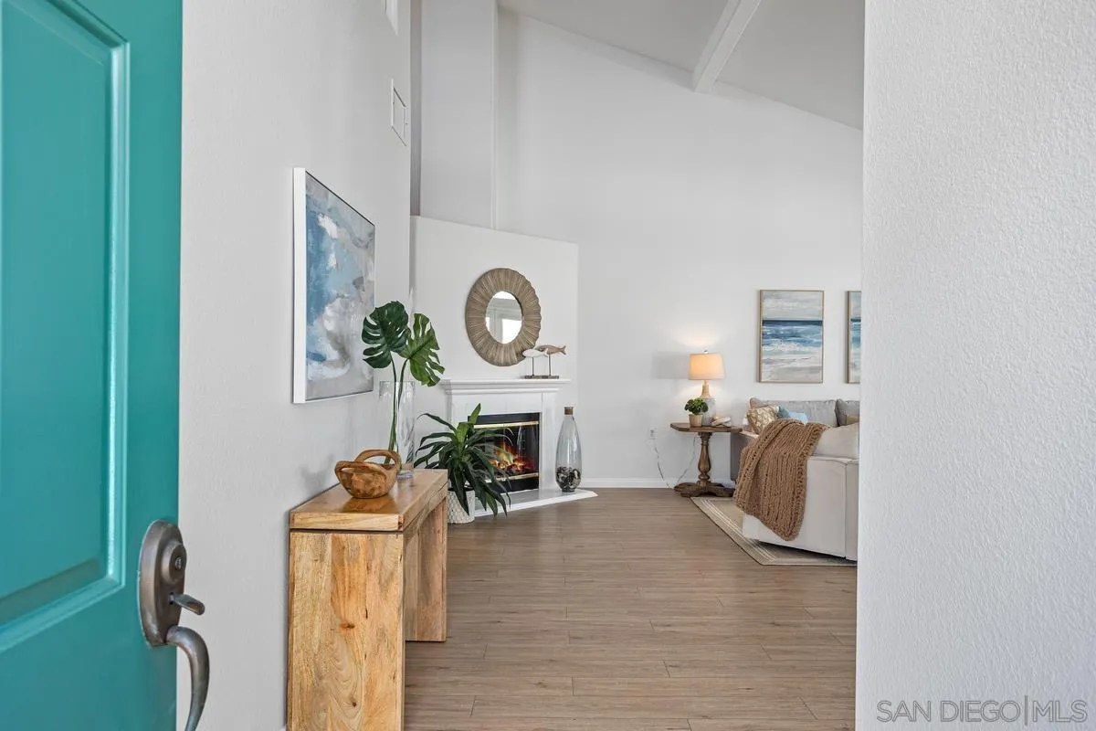 3328 Malta Way Oceanside, CA 92056 - Photo 8 of 45