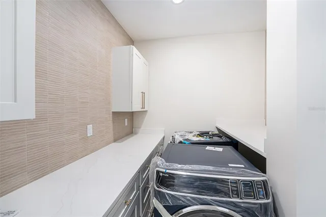 $925,000 | 514 Summit Street, Largo, FL 33770