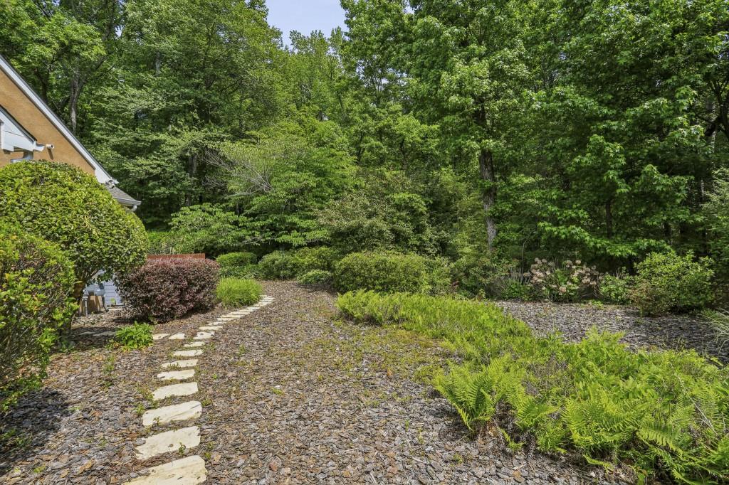 4563 Village Drive Atlanta, GA 30338 - Photo 38 of 51