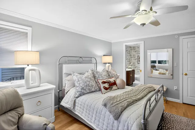 $662,000 | 1 Par Three Court, Unit 1, Mashpee, MA 02649