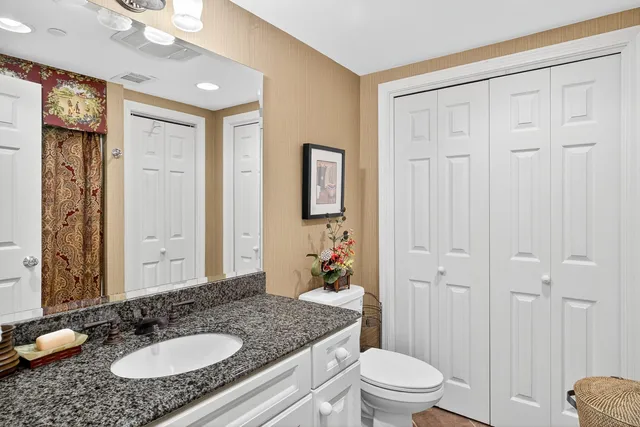 $662,000 | 1 Par Three Court, Unit 1, Mashpee, MA 02649