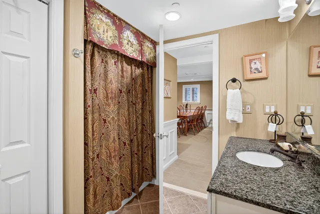 $662,000 | 1 Par Three Court, Unit 1, Mashpee, MA 02649