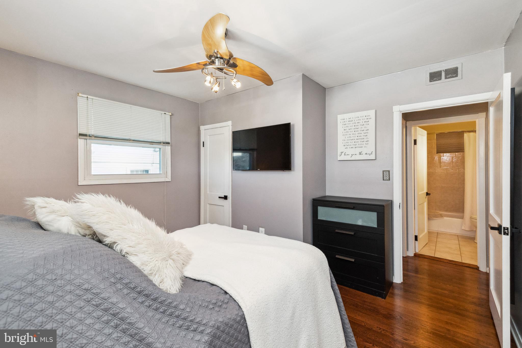 811 Cliffedge Road Pikesville, MD 21208 - Photo 16 of 35