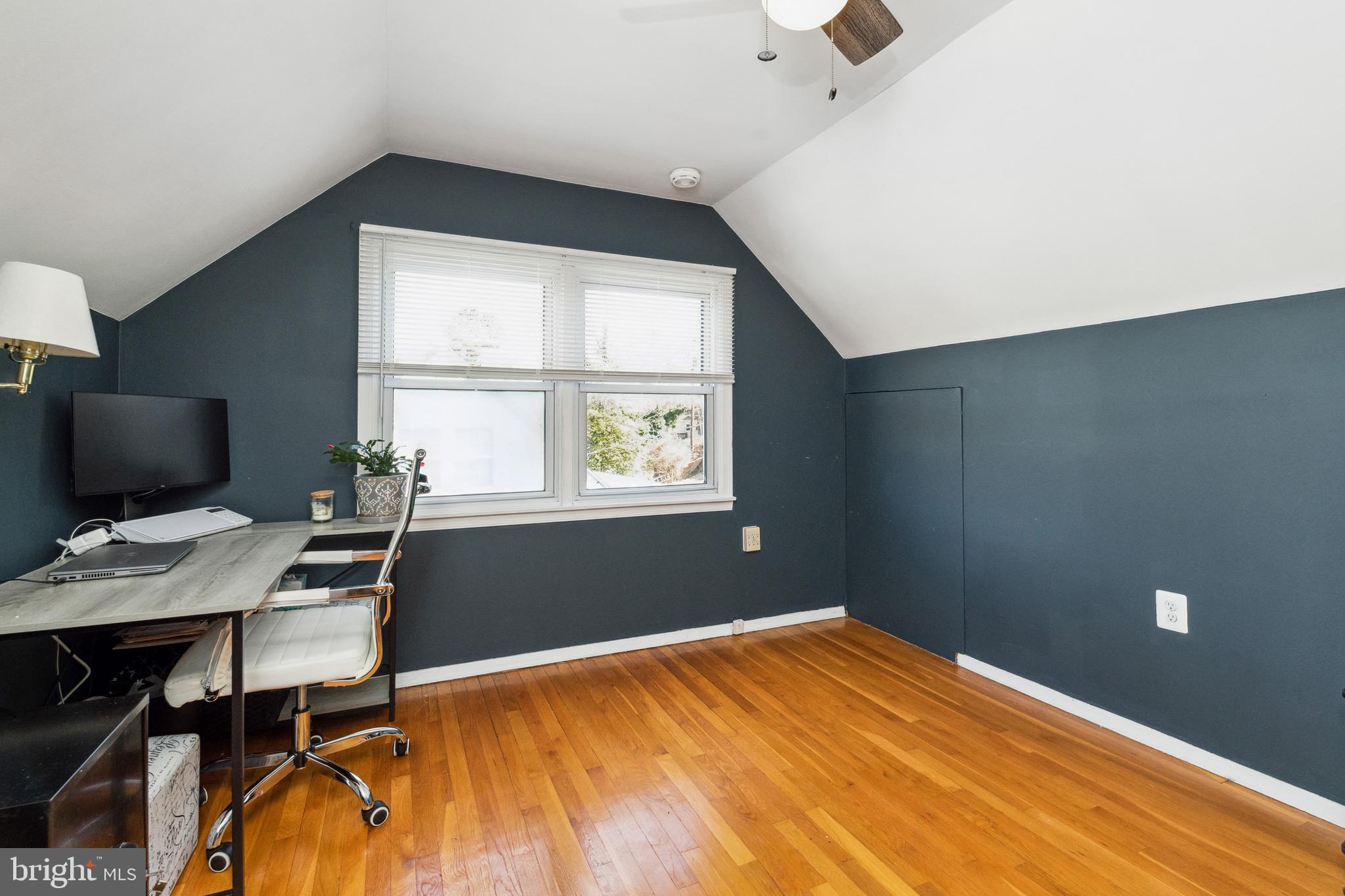 811 Cliffedge Road Pikesville, MD 21208 - Photo 24 of 35