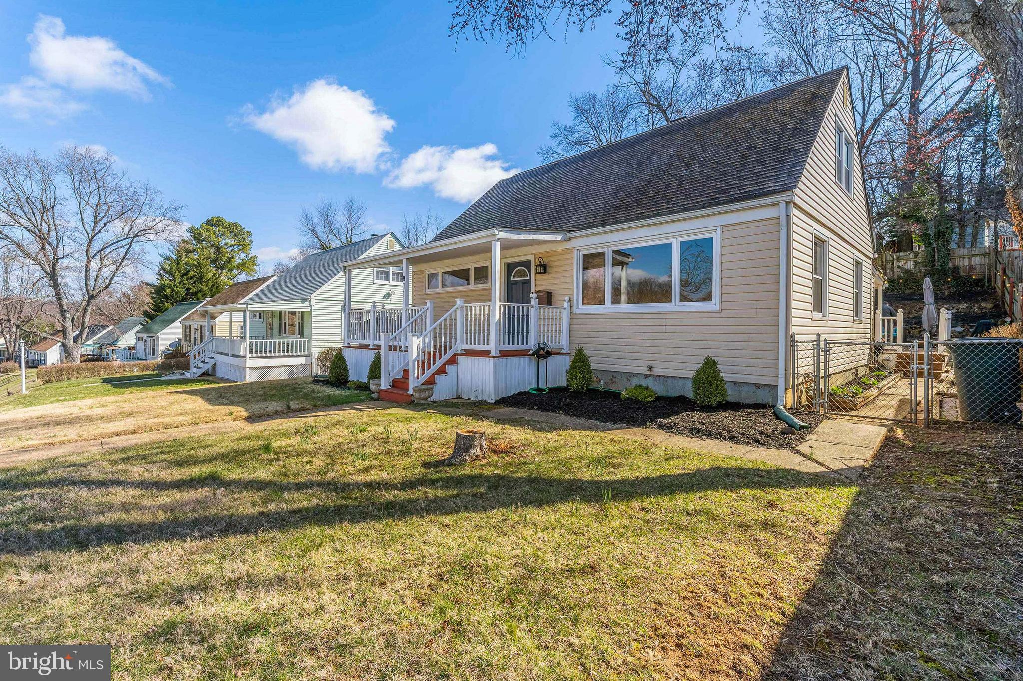 811 Cliffedge Road Pikesville, MD 21208 - Photo 3 of 35