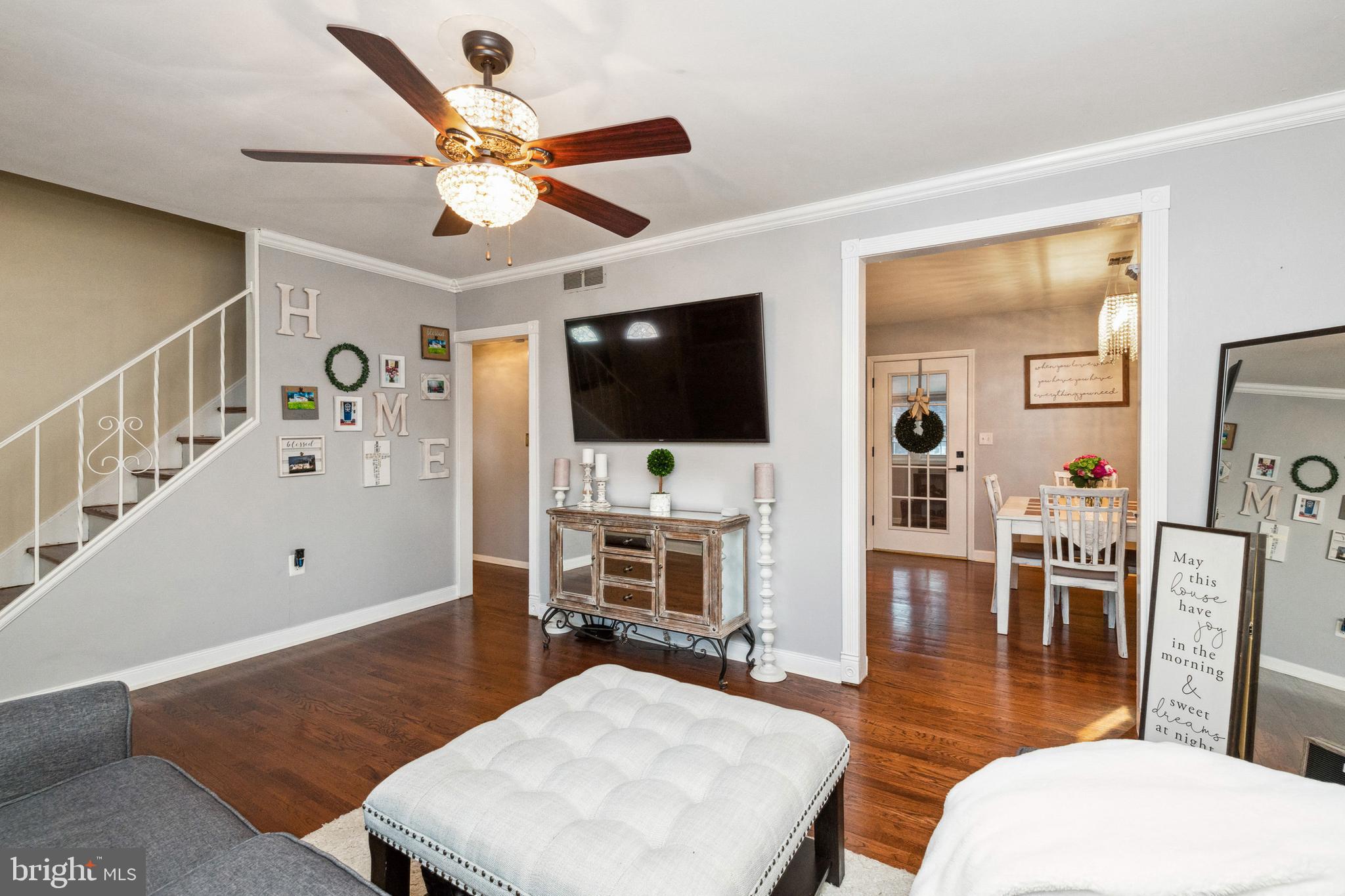 811 Cliffedge Road Pikesville, MD 21208 - Photo 8 of 35