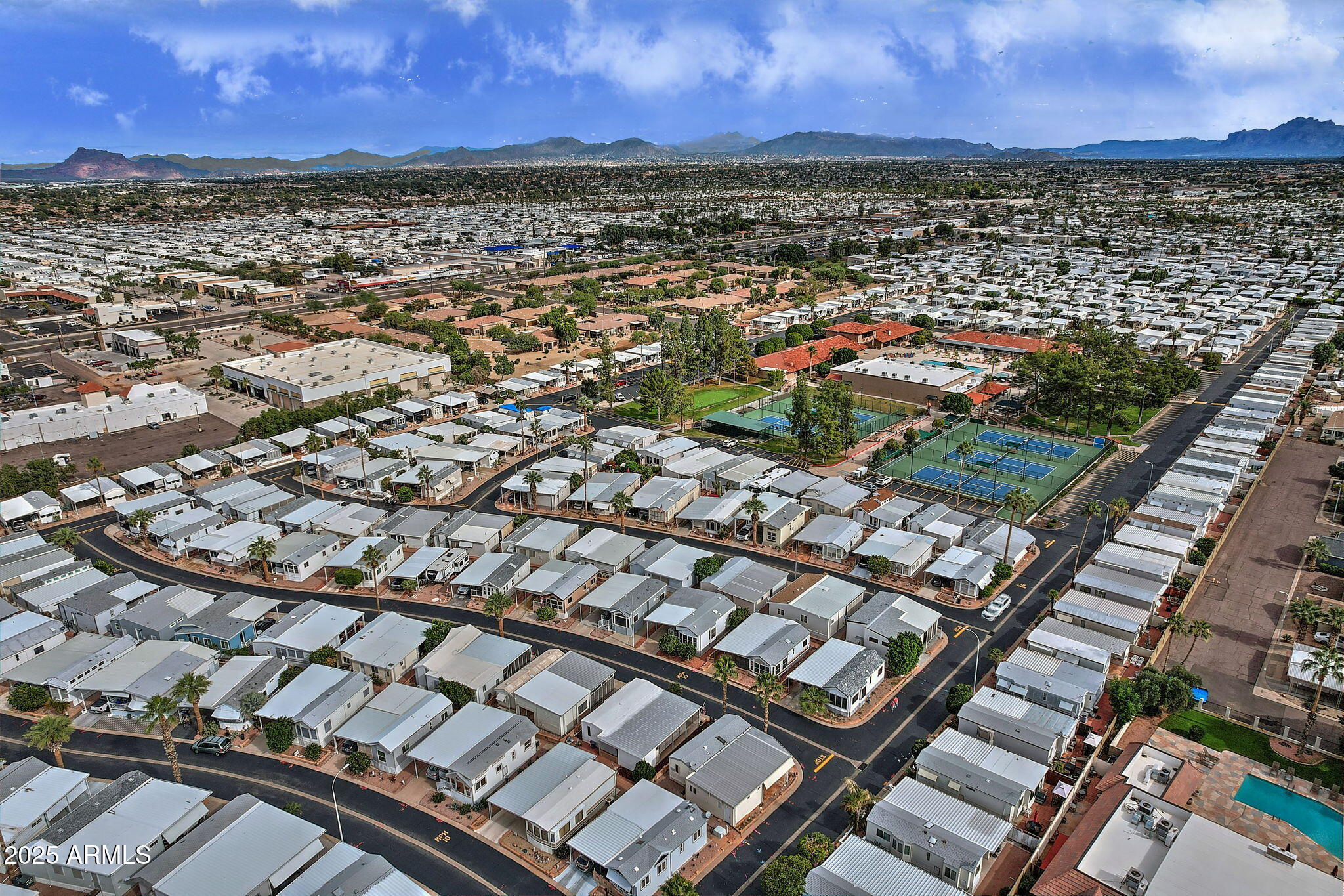 111 South Greenfield Road, Unit 462 Mesa, AZ 85206 - Photo 31 of 34 a view of a city