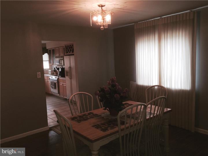 302 Basin Road Hammonton, NJ 08037 - Photo 5 of 23 Dining Room
