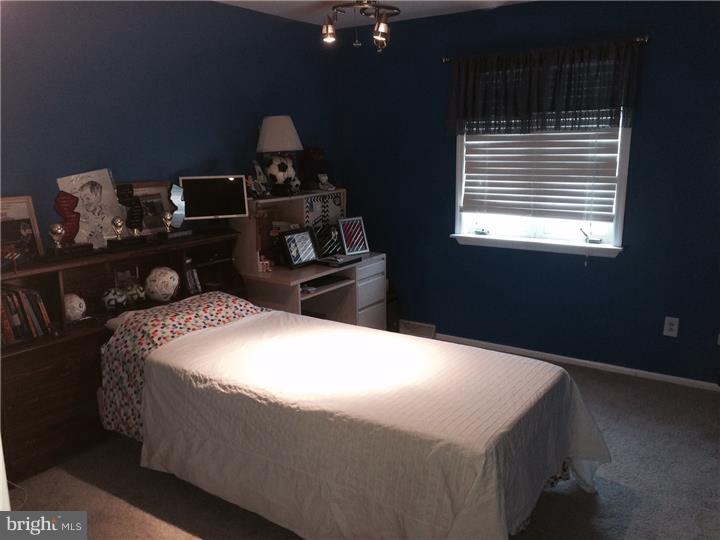 302 Basin Road Hammonton, NJ 08037 - Photo 8 of 23 Bedroom
