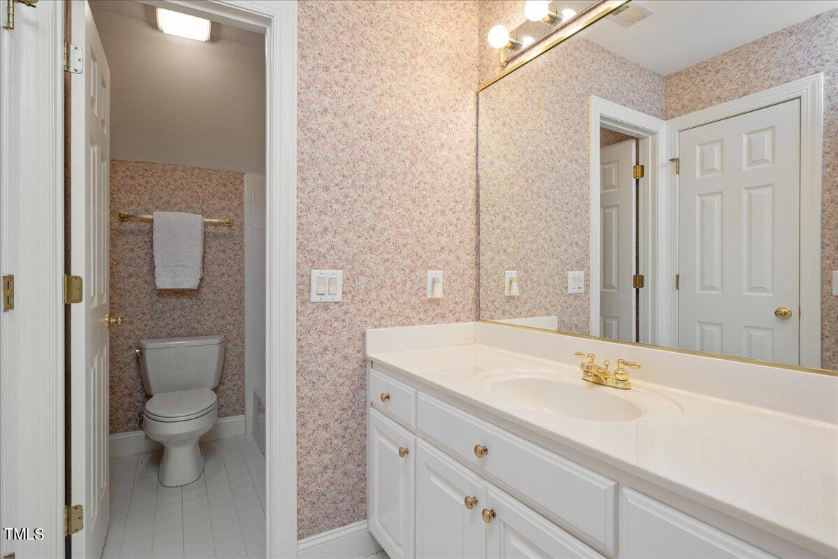 4 Covington Lane Durham, NC 27712 - Photo 33 of 50 40-- 106