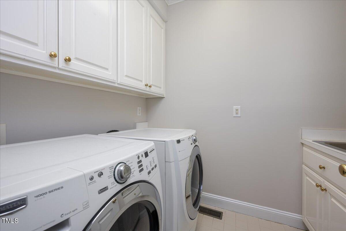 4 Covington Lane Durham, NC 27712 - Photo 36 of 50 43-- 109