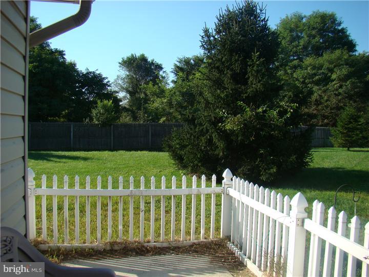 142 Alexander Road Edgewater Park, NJ 08010 - Photo 3 of 5