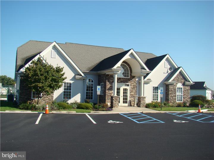 142 Alexander Road Edgewater Park, NJ 08010 - Photo 4 of 5