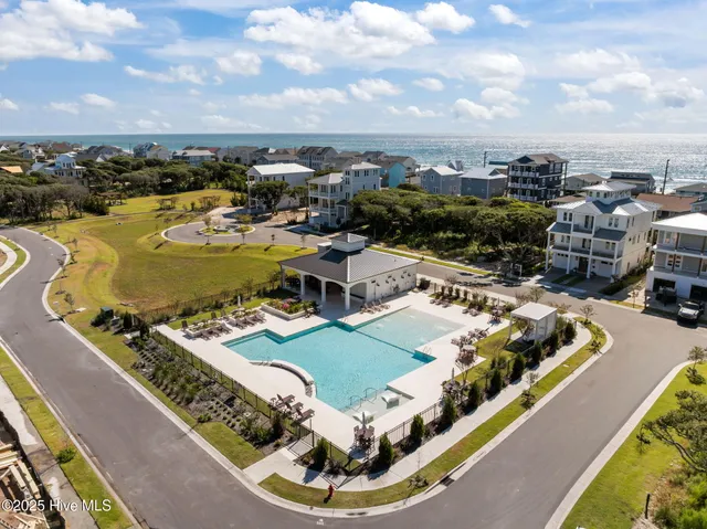 $1,895,000 | 140 Auger Shell Court, Surf City, NC 28445
