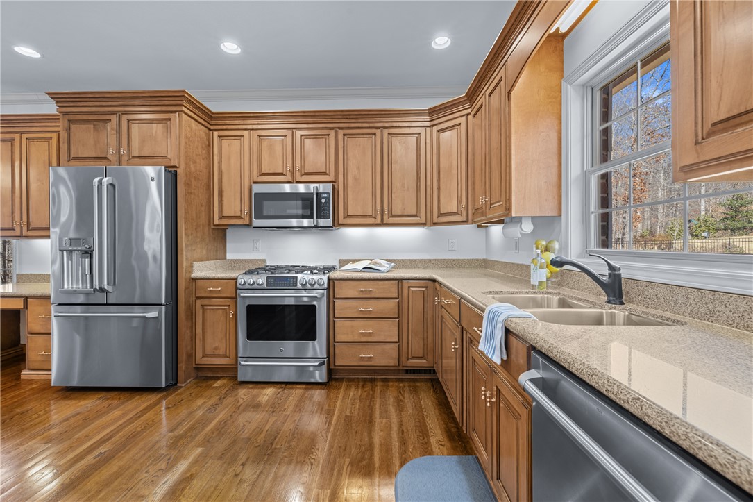 103 Steppingstone Way Central, SC 29630 - Photo 8 of 47