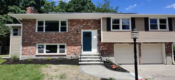 $799,999 | 15 Sunset Drive, Randolph, MA 02368
