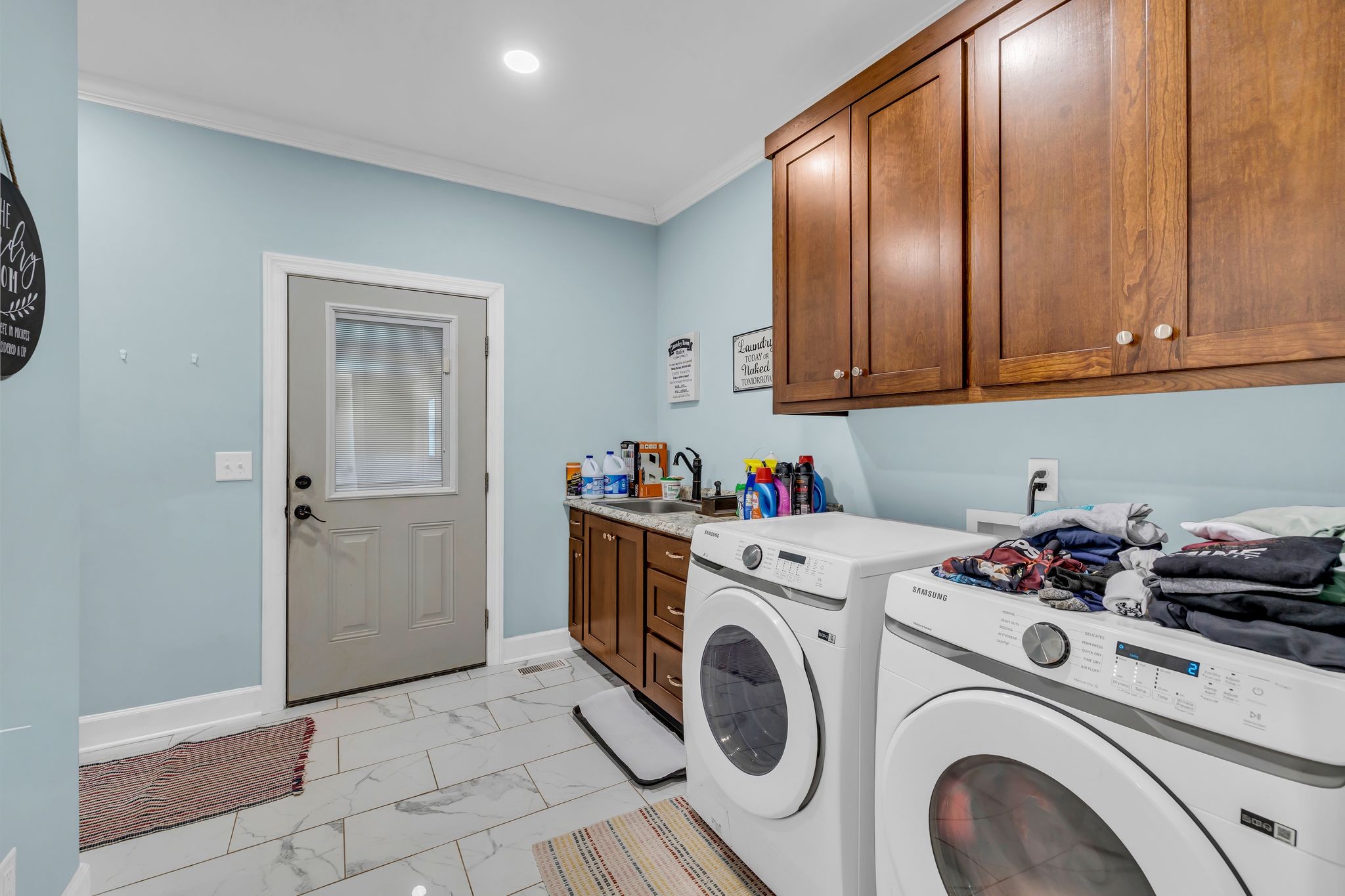 1645 Oak Grove Road Decherd, TN 37324 - Photo 24 of 46 a utility room with dryer and washer