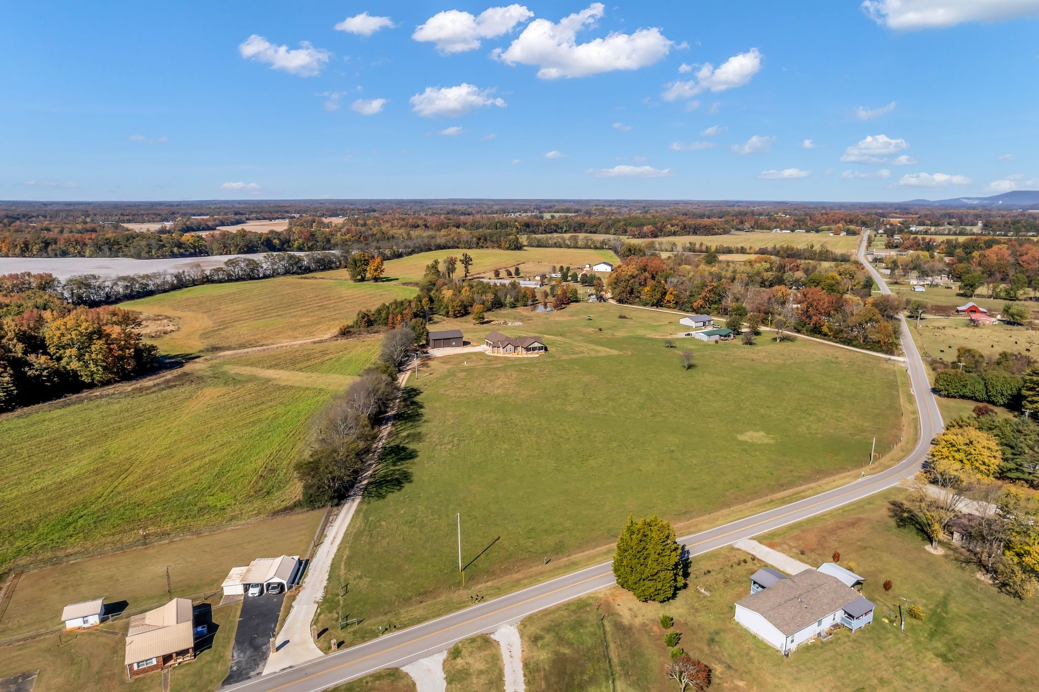 1645 Oak Grove Road Decherd, TN 37324 - Photo 41 of 46