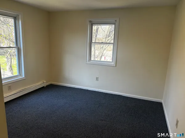 $2,600 | 9 Concord Street, Unit 3, Danbury, CT 06810