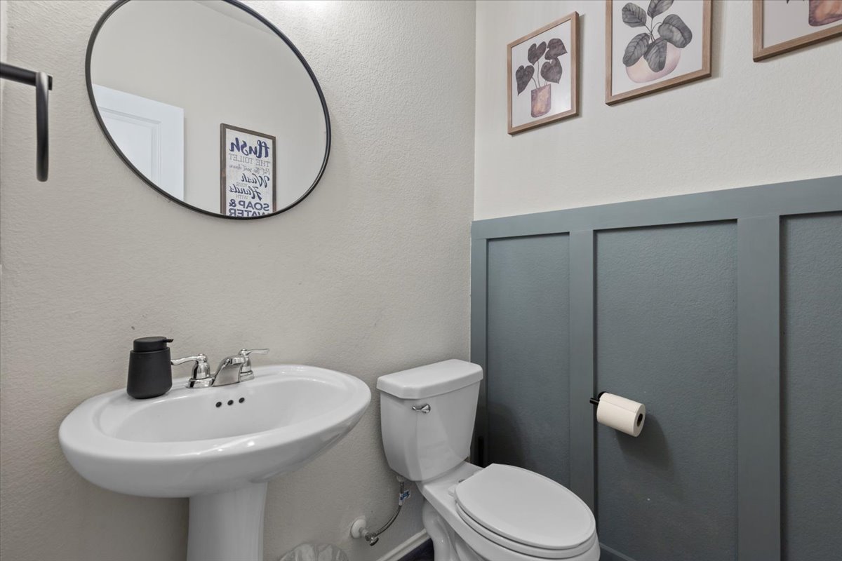 104 Cressida Cove Jarrell, TX 76537 - Photo 23 of 32