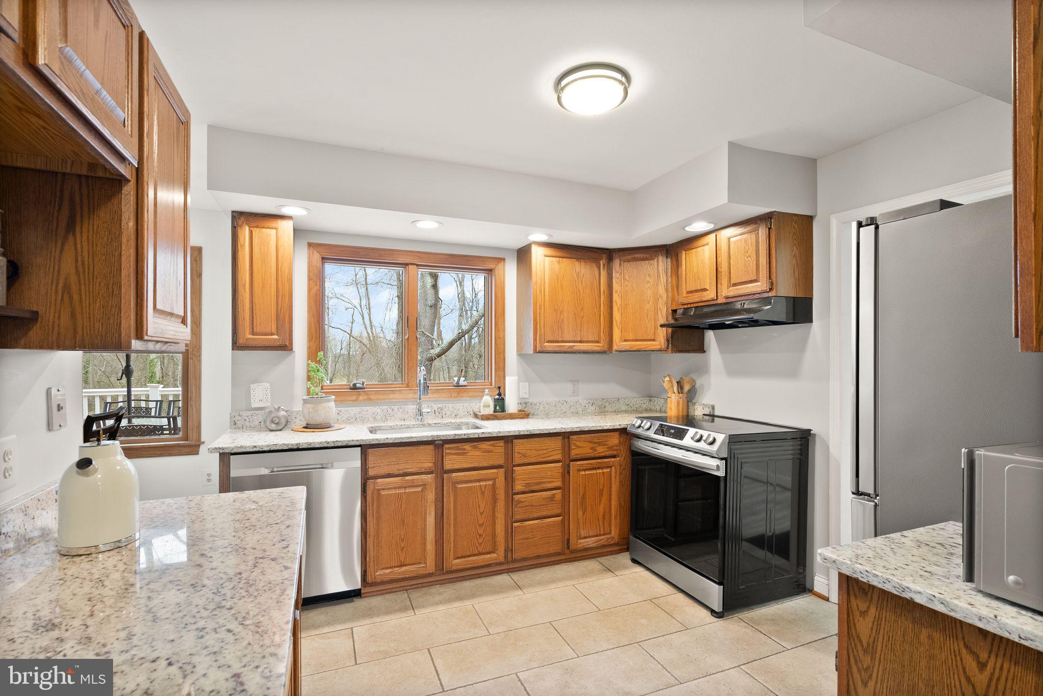 12007 Briar Patch Road Hume, VA 22639 - Photo 13 of 60 Gallery Image 13