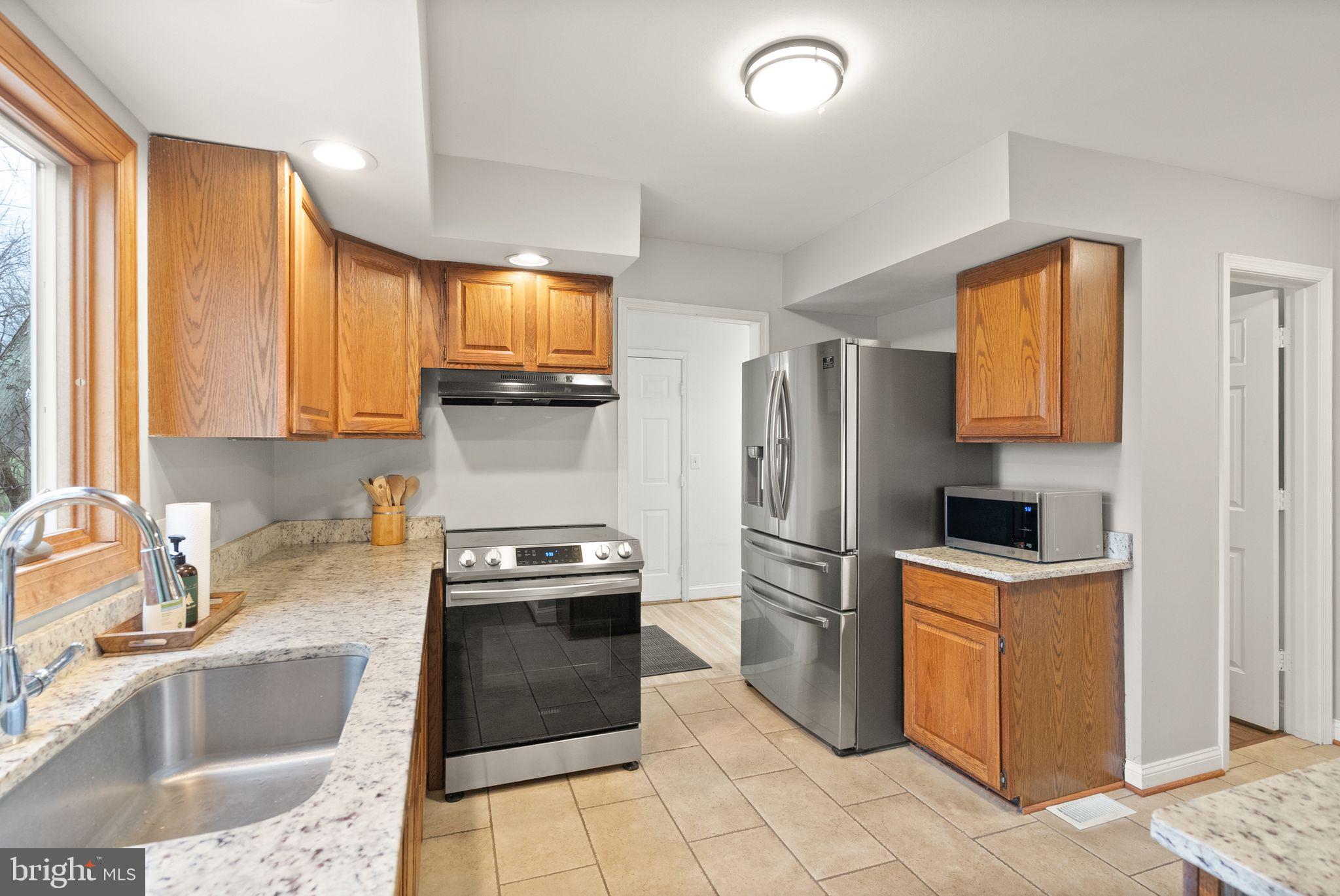 12007 Briar Patch Road Hume, VA 22639 - Photo 16 of 60 Gallery Image 16