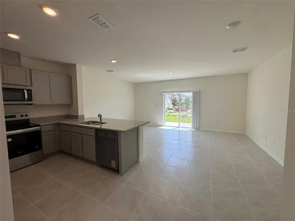 $1,850 | 2151 Longleaf Road, Davenport, FL 33837