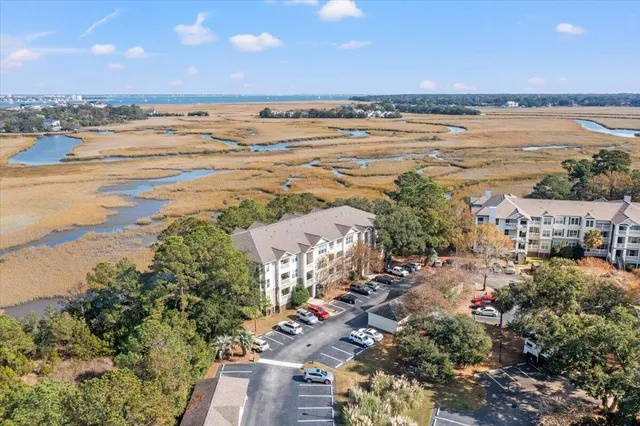 $265,000 | 700 Daniel Ellis Drive, Unit 6108, Charleston, SC 29412