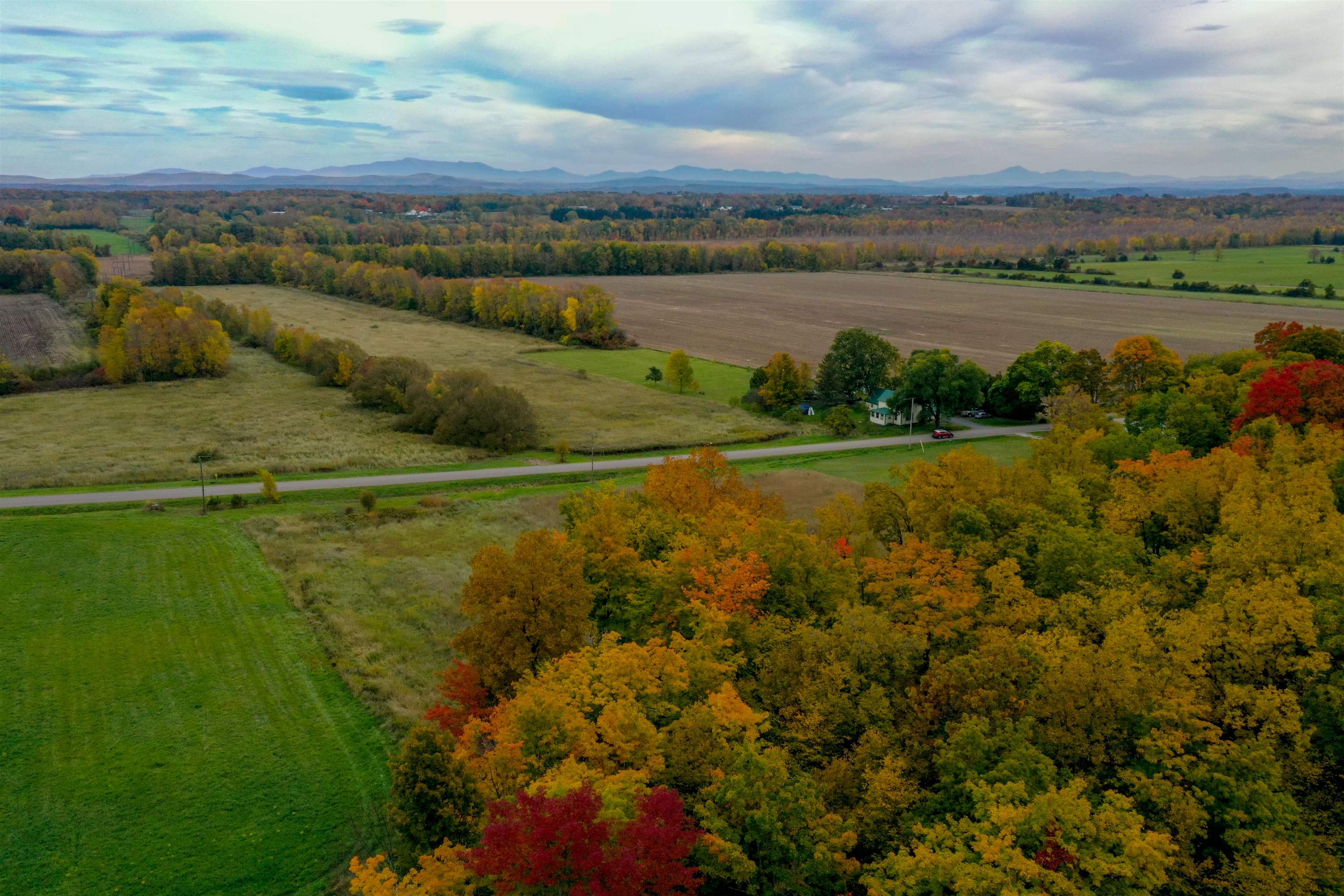 61 Station Road South Hero, VT 05486 - Photo 5 of 7 Gallery Image 5