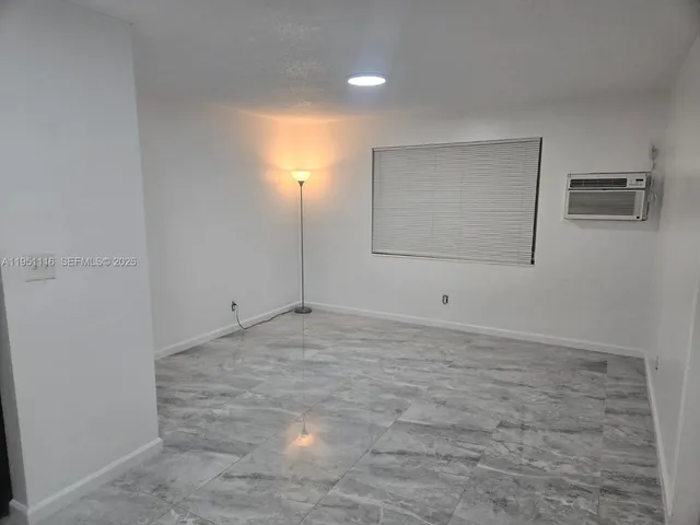 $1,900 | 5120 Northeast 18th Avenue, Unit 2, Fort Lauderdale, FL 33334