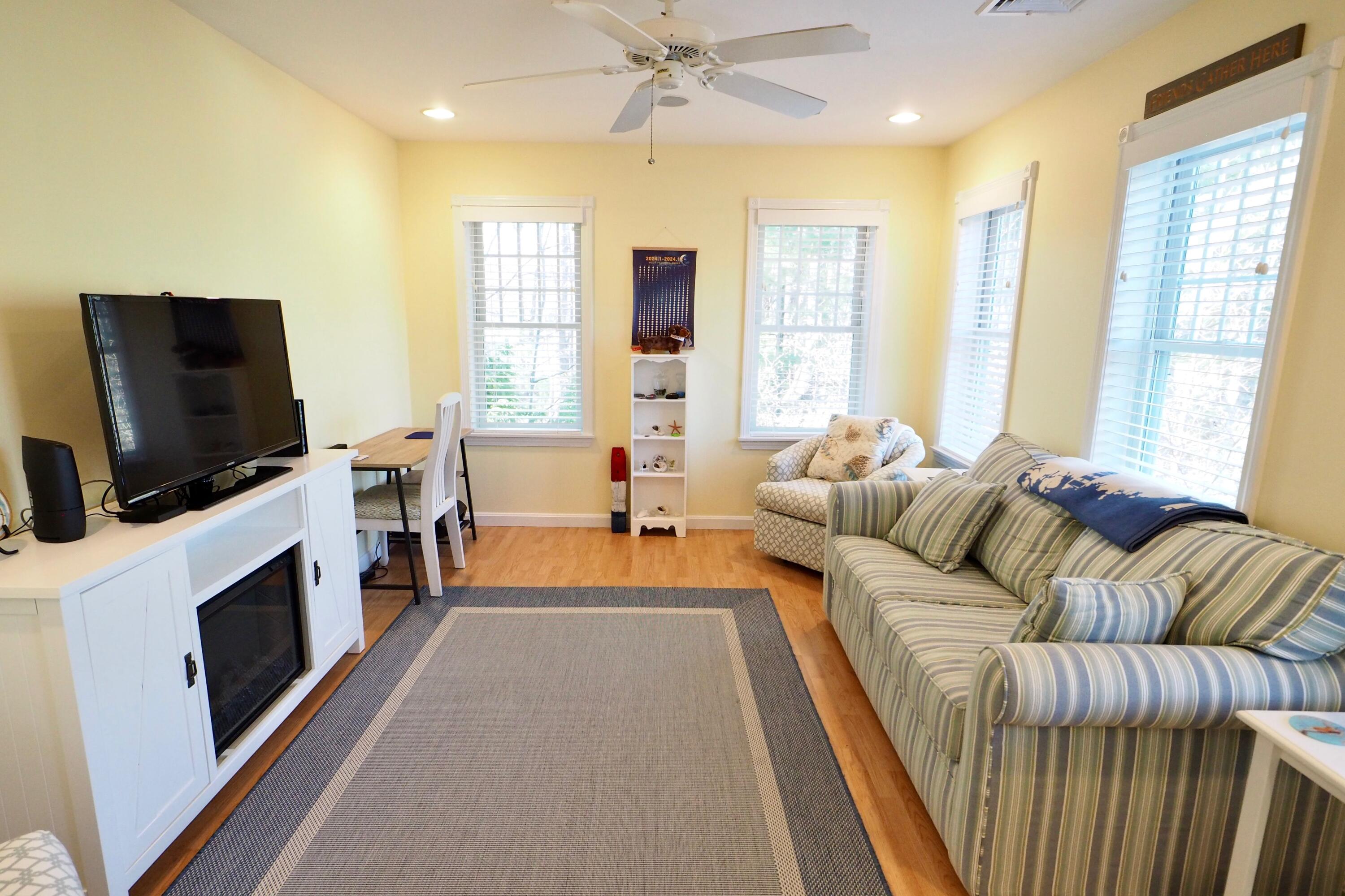 412 Post Road, Unit D6 Wells, ME 04090 - Photo 6 of 25 P1011792