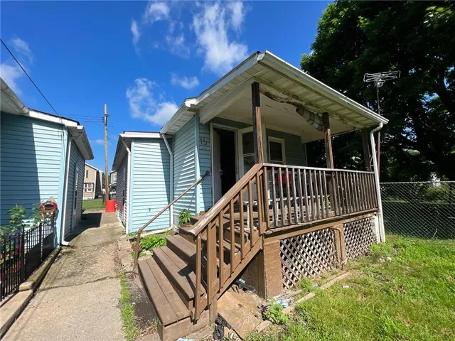 $89,900 | 1619 2nd Avenue, Beaver Falls, PA 15010