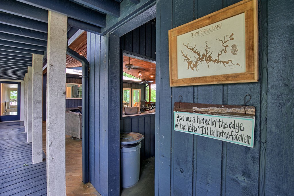 385 Riva Lake Road Winchester, TN 37398 - Photo 16 of 60