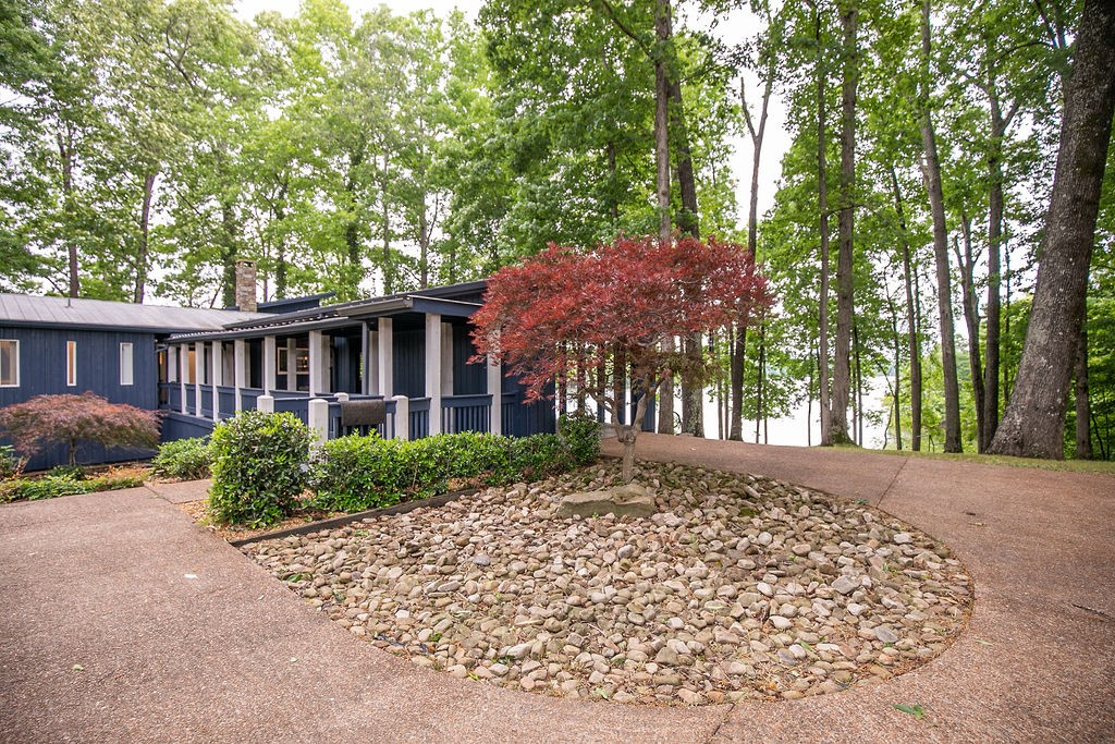 385 Riva Lake Road Winchester, TN 37398 - Photo 6 of 60