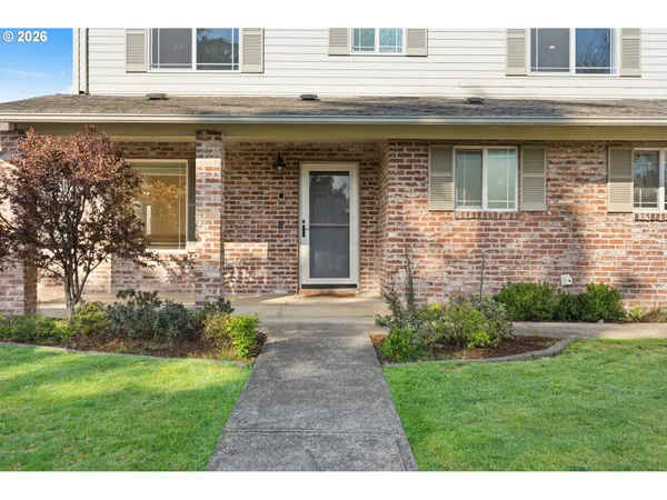 $658,000 | 2536 15th Street, Springfield, OR 97477