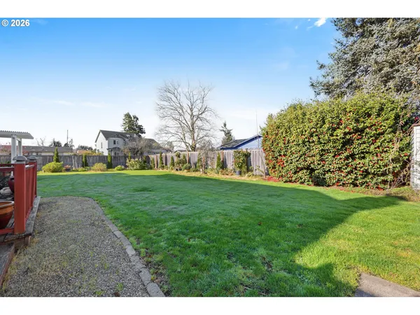 $658,000 | 2536 15th Street, Springfield, OR 97477