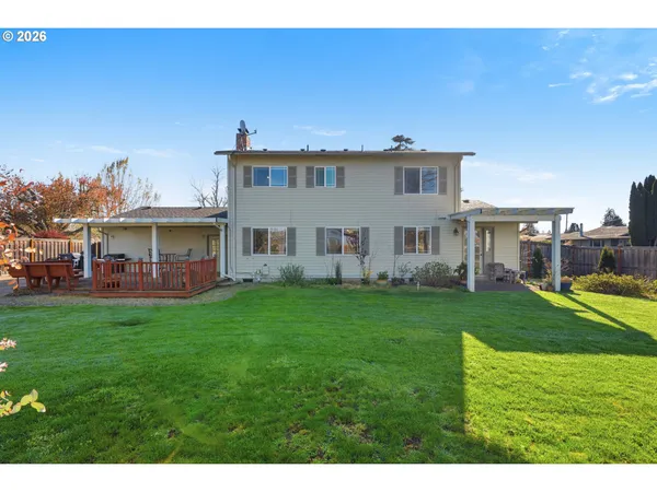 $658,000 | 2536 15th Street, Springfield, OR 97477