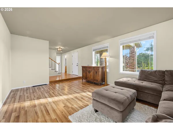 $658,000 | 2536 15th Street, Springfield, OR 97477