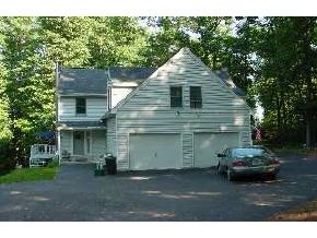 10 B Beaver Lake Road, Unit 10 Derry, NH 03038 - Photo 3 of 9