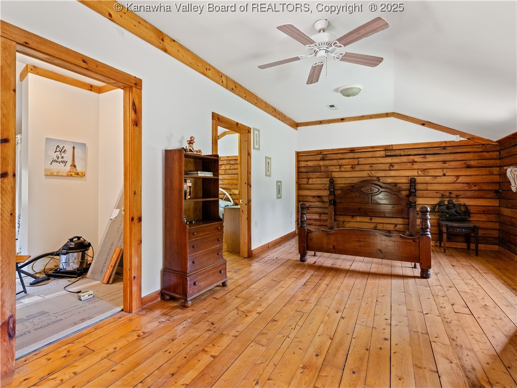 5022 New River Road Hinton, WV 25951 - Photo 9 of 23 Gallery Image 9
