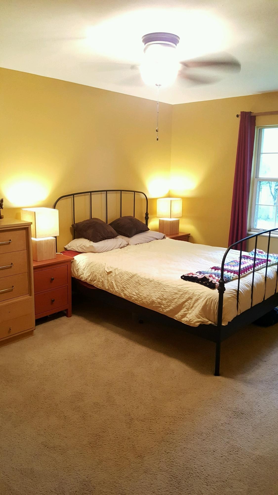 1916 Cecil Johnson Road Knoxville, TN 37921 - Photo 7 of 8 a bedroom with a bed and chair