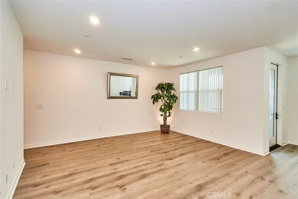 $628,000 | 944 Divino Privado North, Unit 59, Ontario, CA 91764