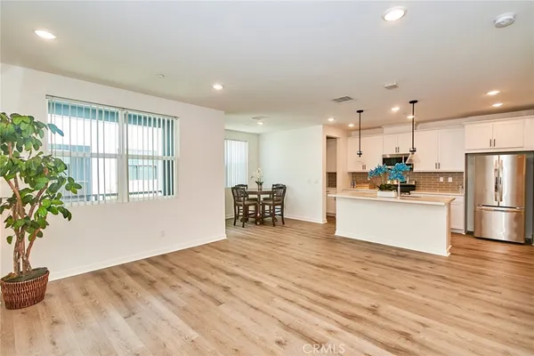 $628,000 | 944 Divino Privado North, Unit 59, Ontario, CA 91764