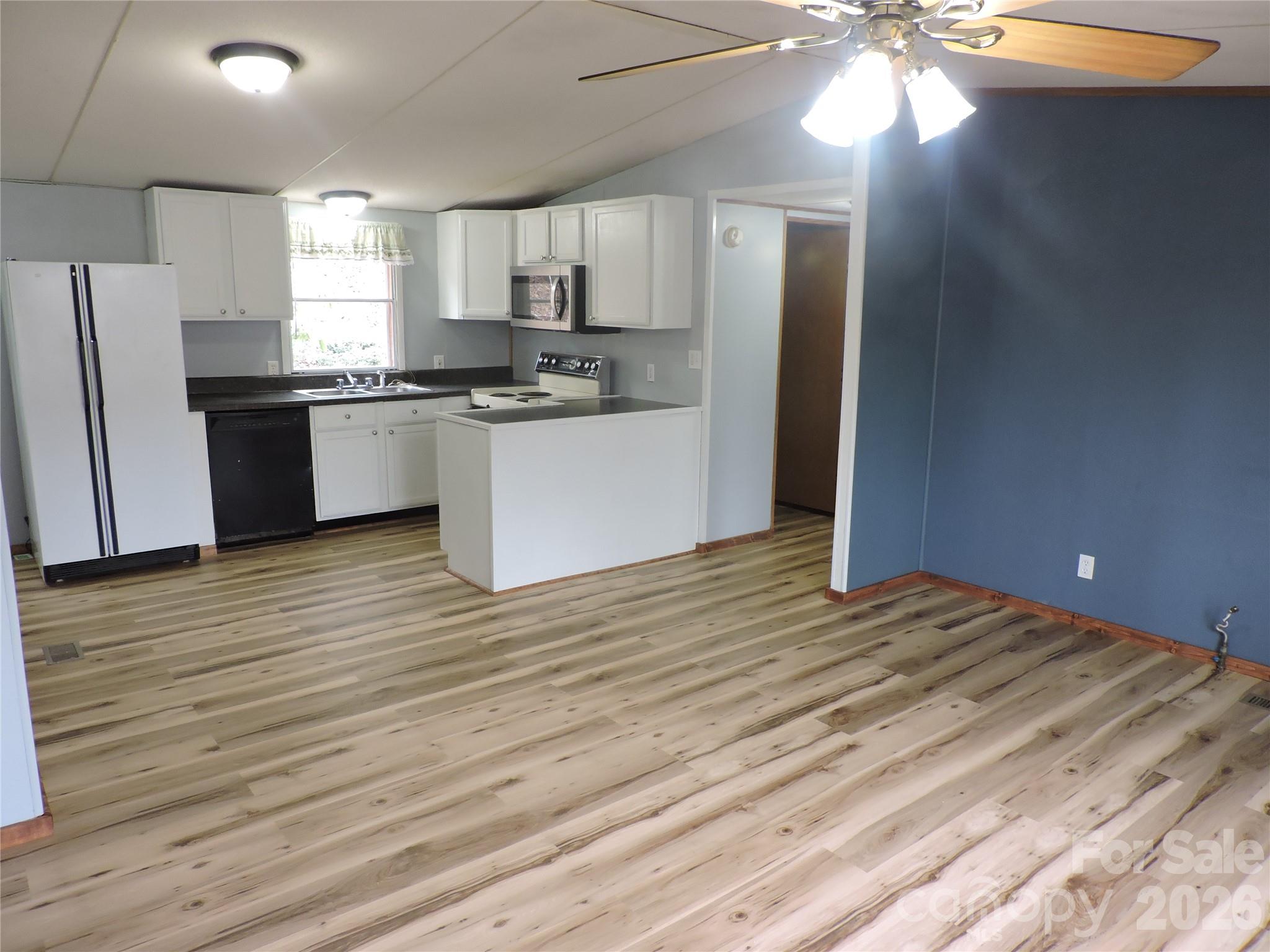 2271 Gouges Creek Road Spruce Pine, NC 28777 - Photo 13 of 37