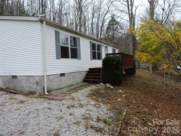 $189,900 | 2271 Gouges Creek Road, Spruce Pine, NC 28777