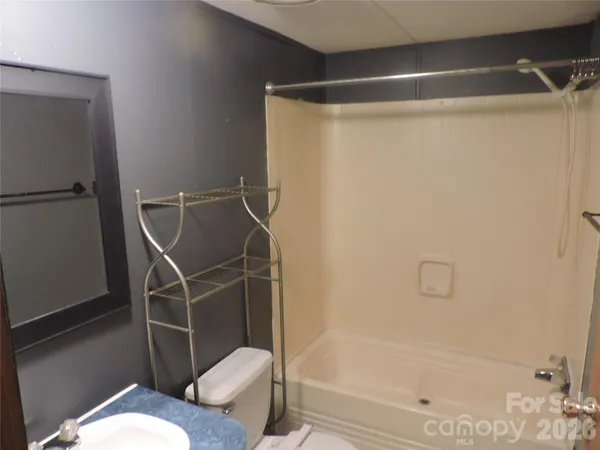 $189,900 | 2271 Gouges Creek Road, Spruce Pine, NC 28777