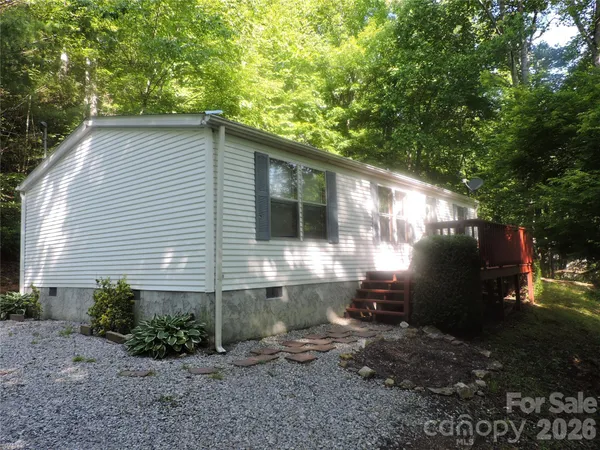 $189,900 | 2271 Gouges Creek Road, Spruce Pine, NC 28777