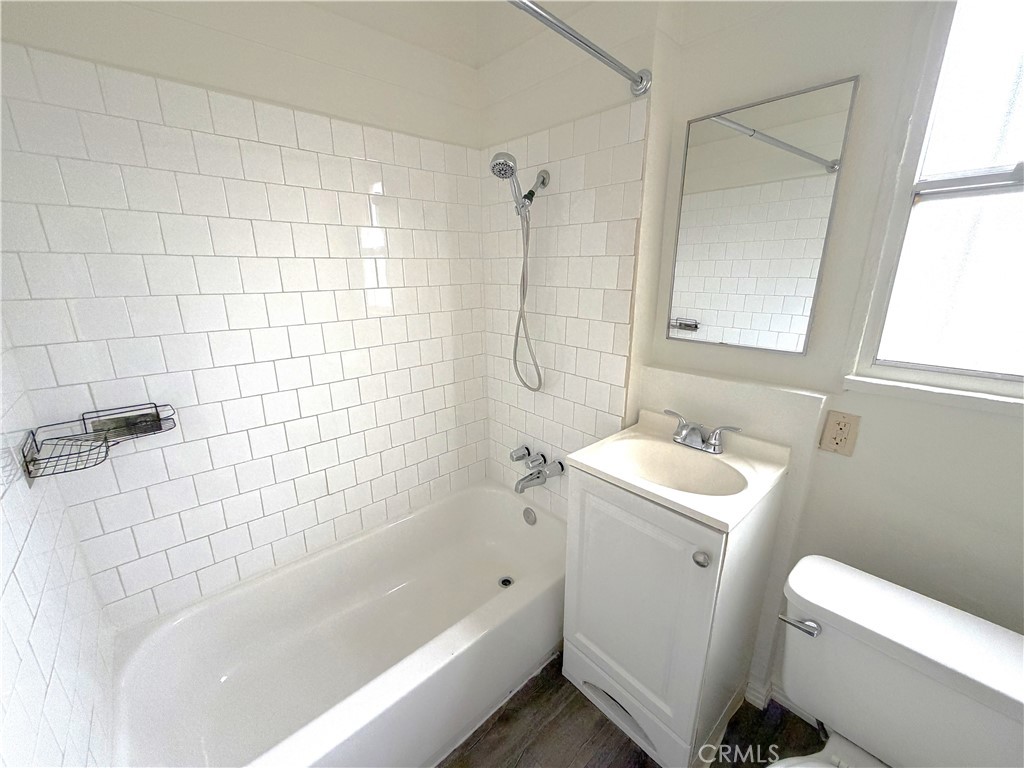 5425 2nd Avenue, Unit 3/4 Los Angeles, CA 90043 - Photo 11 of 15 a bathroom with a sink toilet and shower