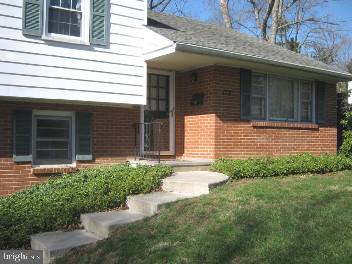 112 Bartholomew Road Berwyn, PA 19312 - Photo 3 of 8 Gallery Image 3