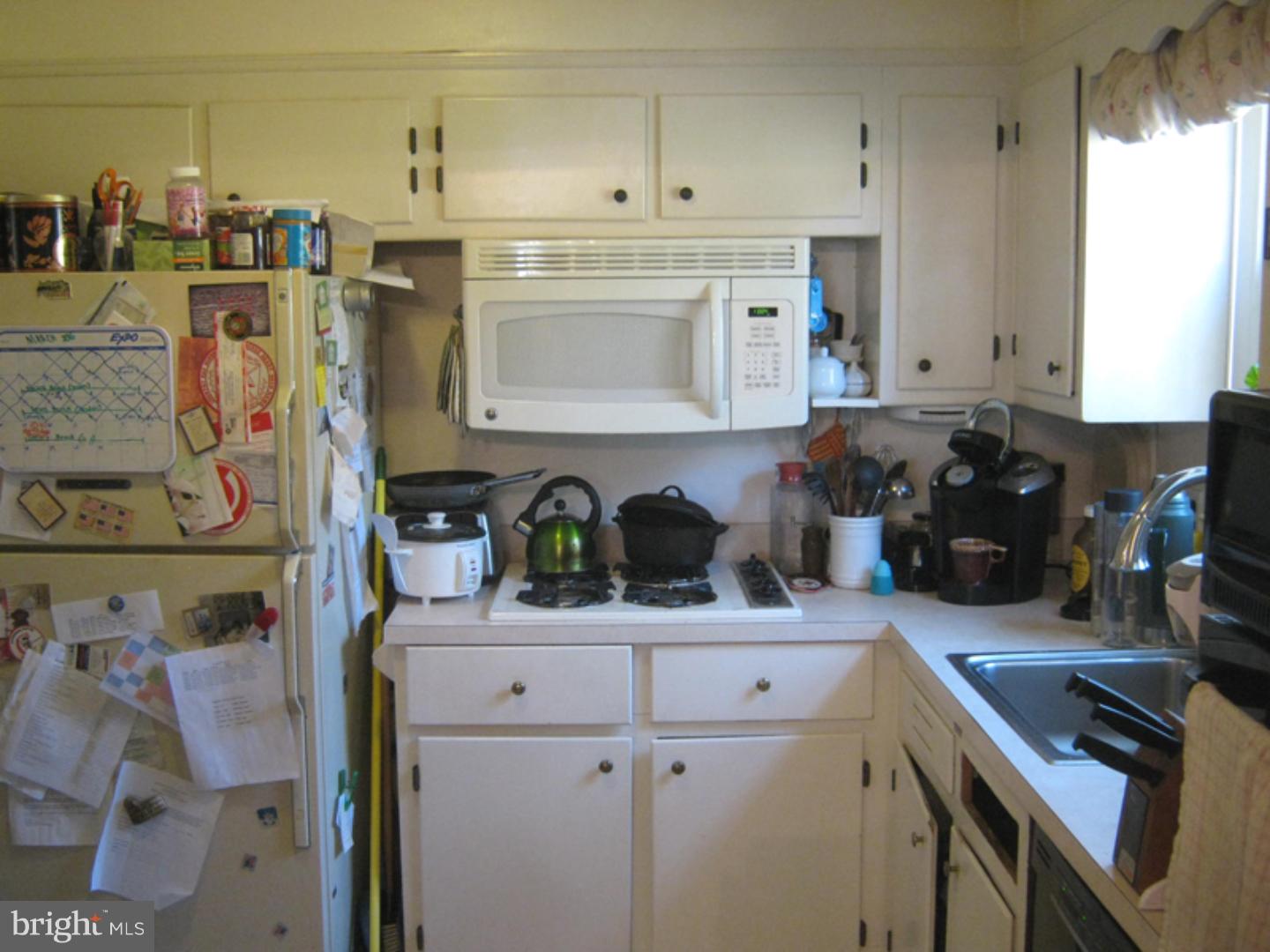 112 Bartholomew Road Berwyn, PA 19312 - Photo 6 of 8 Kitchen